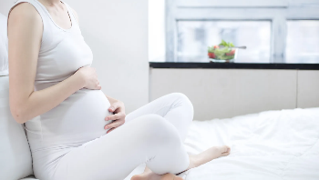 임산부 선물 고민? 산모 건강 챙기는 영양제 고르는 법
